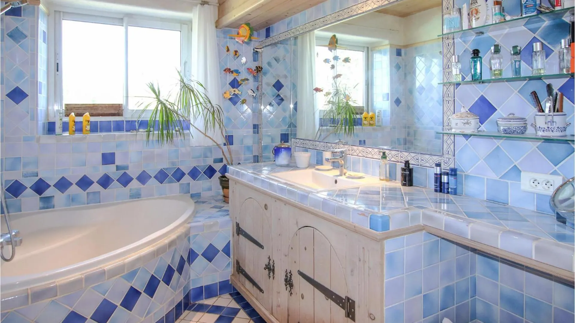 3 Bedroom Gorgeous Home In Monseveroux Montseveroux